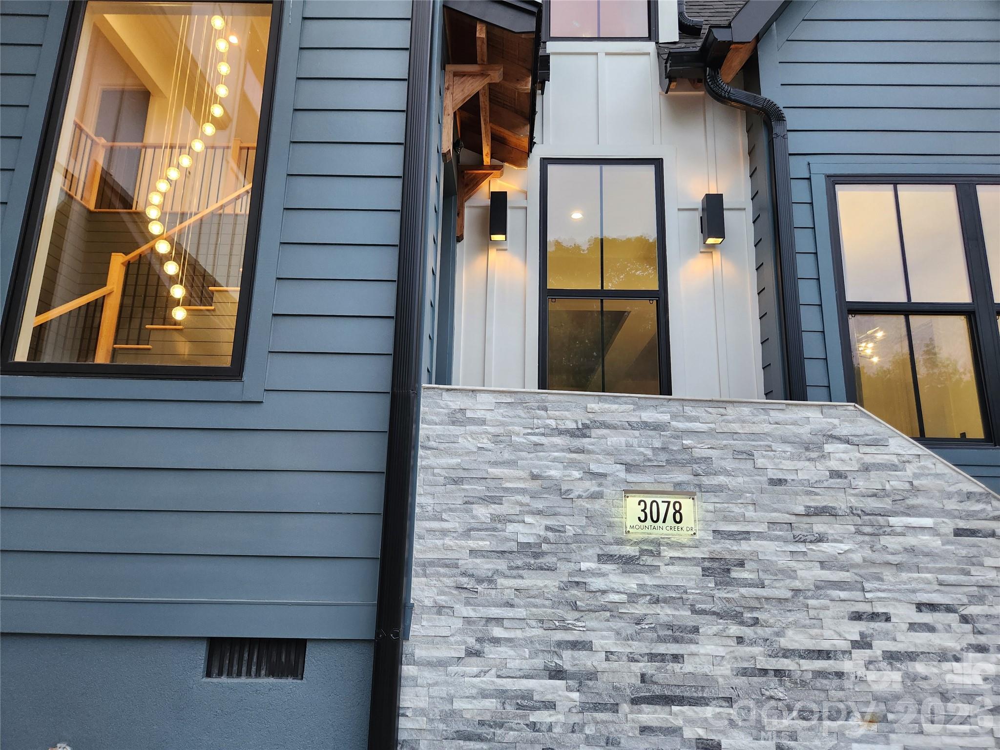 Mountain Creek Ridge - Residential