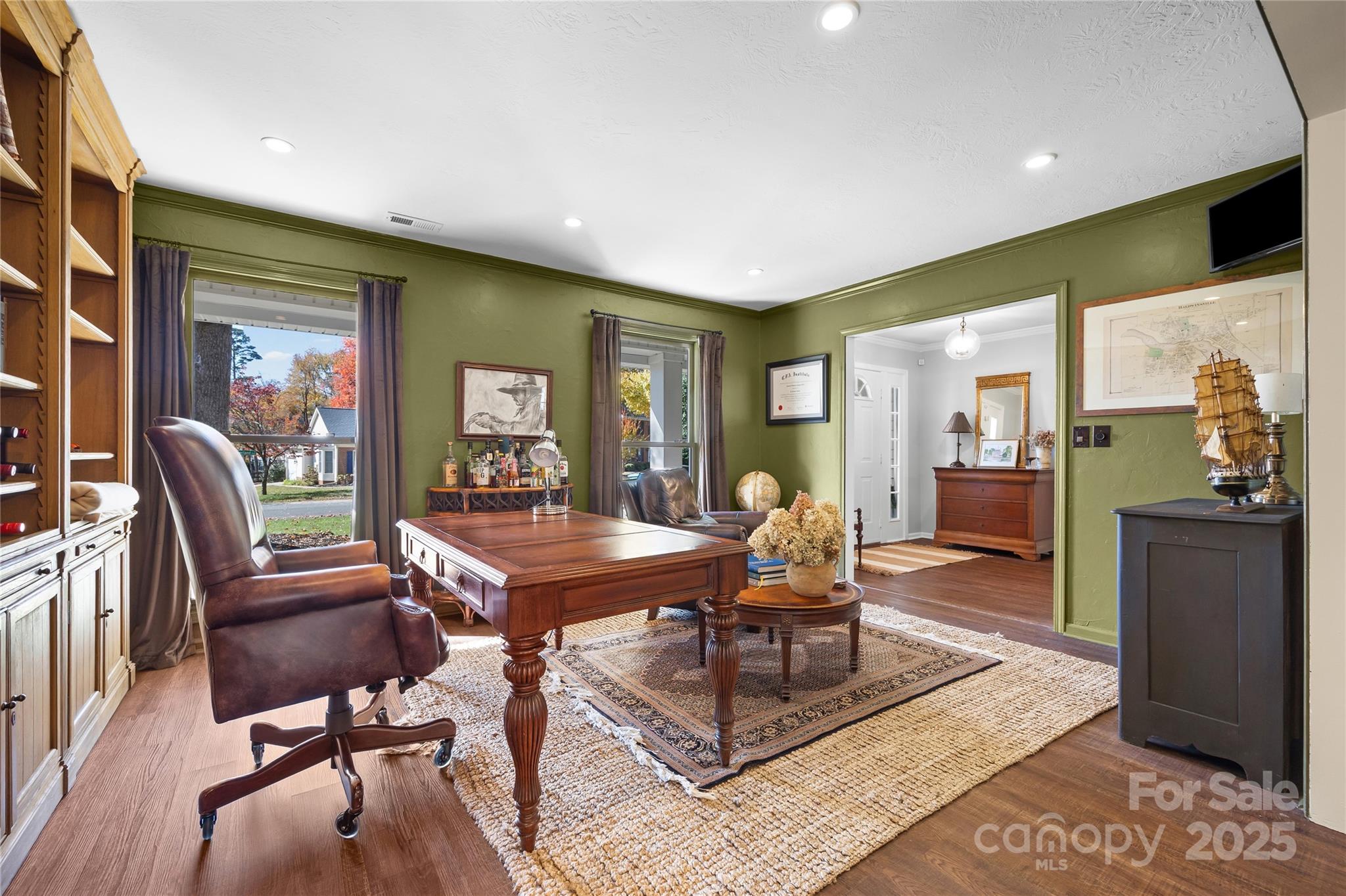 2923 Summerland Drive