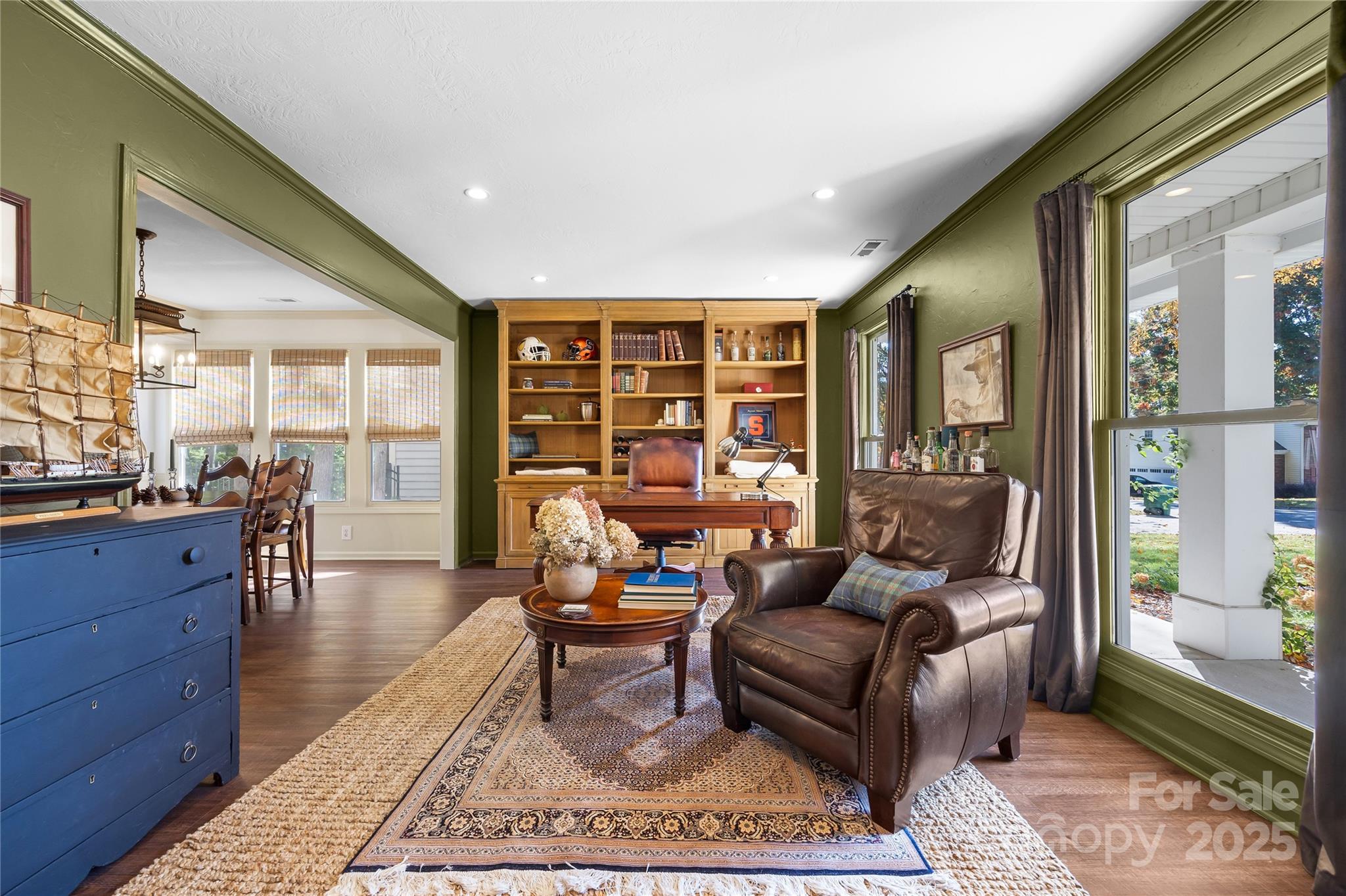 2923 Summerland Drive