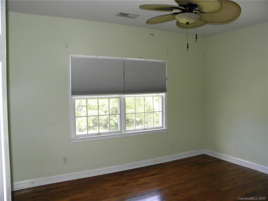 Country Club Estates - Residential