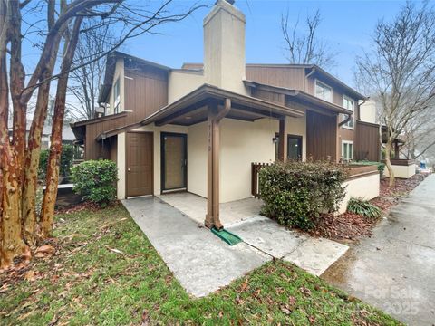 7340 Winery Lane Charlotte NC 28227