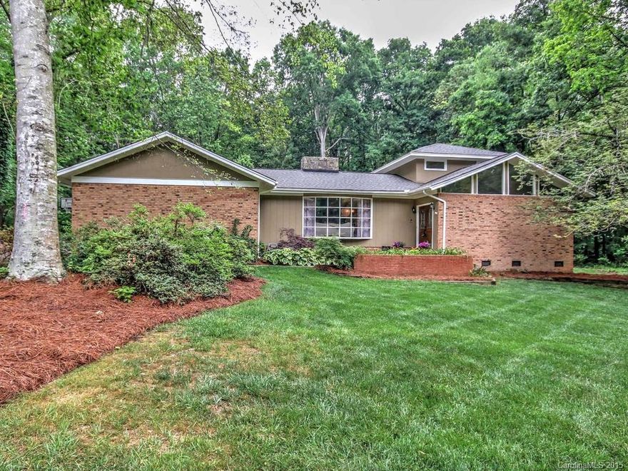 Updated home on 1.57 acre track of land with tons of privacy and resort like in ground pool with fire pit! Mother in-law suite has fireplace and wet bar. Hard to find 3 car garage. New kitchen, hardwoods Master Bath etc.. Fresh paint inside and outside. Home at end of quite street. MOVE IN READY!