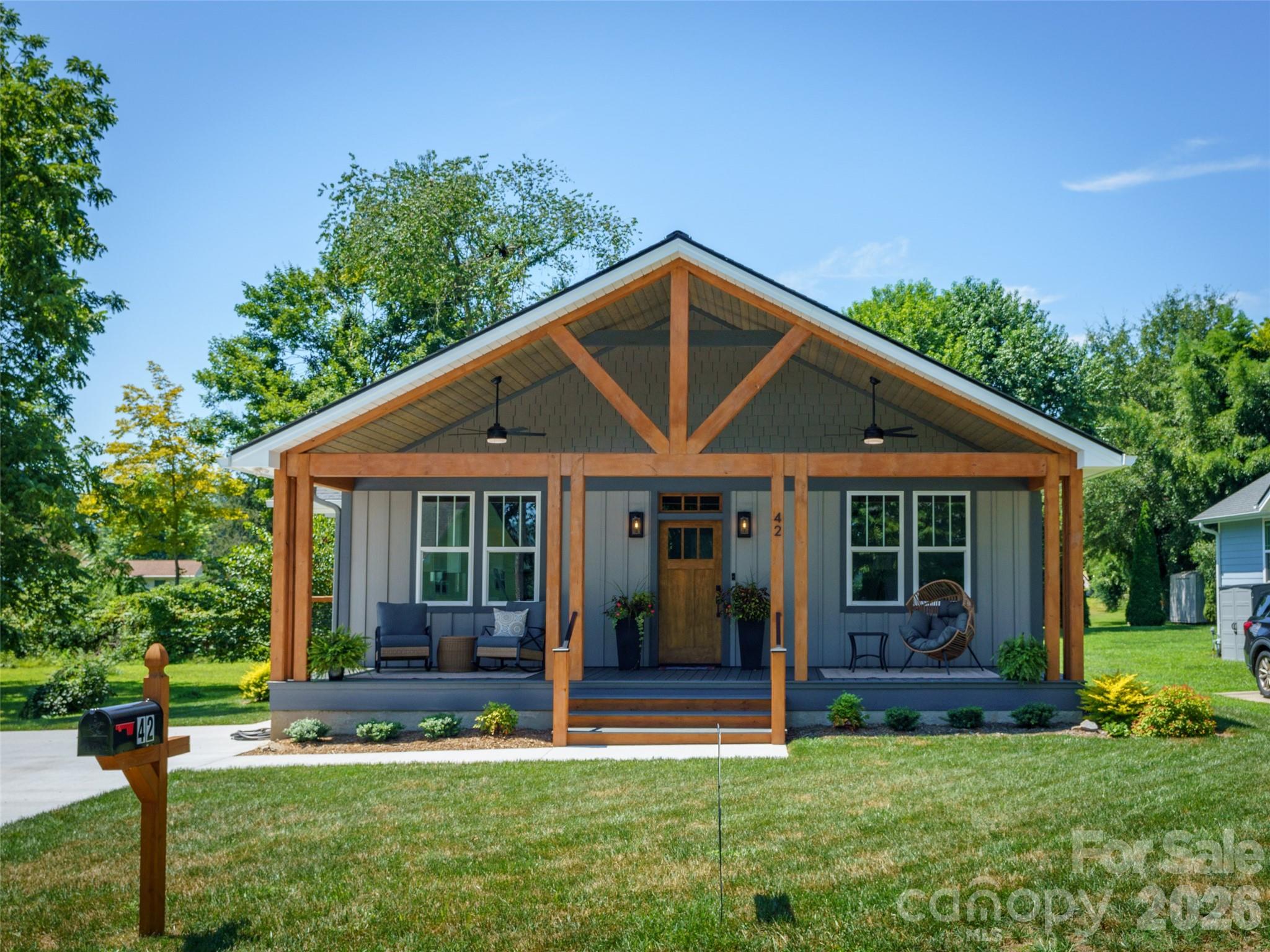 42 Summit Avenue