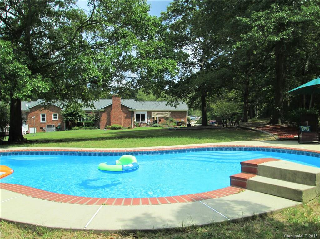 Caroline Acres - Residential