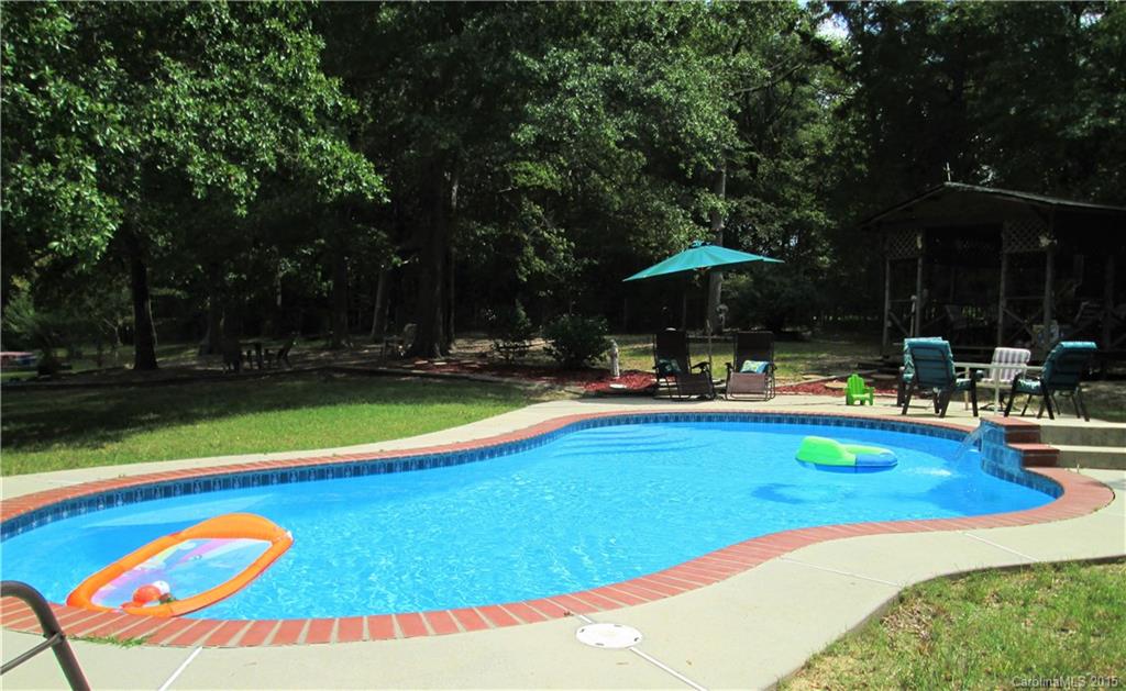 Caroline Acres - Residential