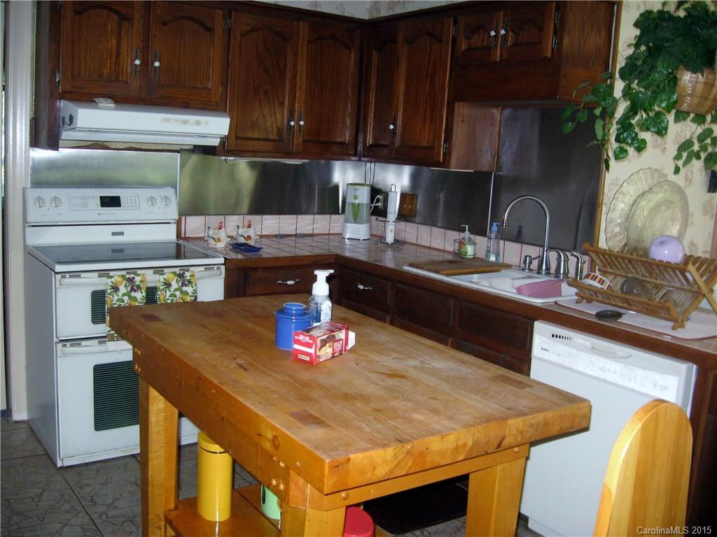 Caroline Acres - Residential