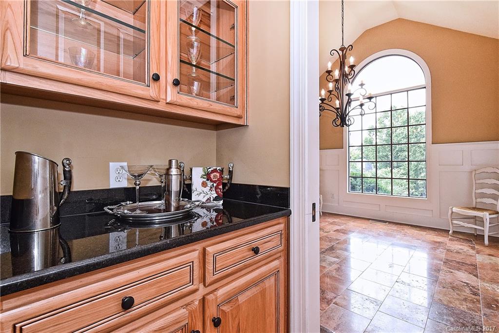 Hamilton Crest - Residential