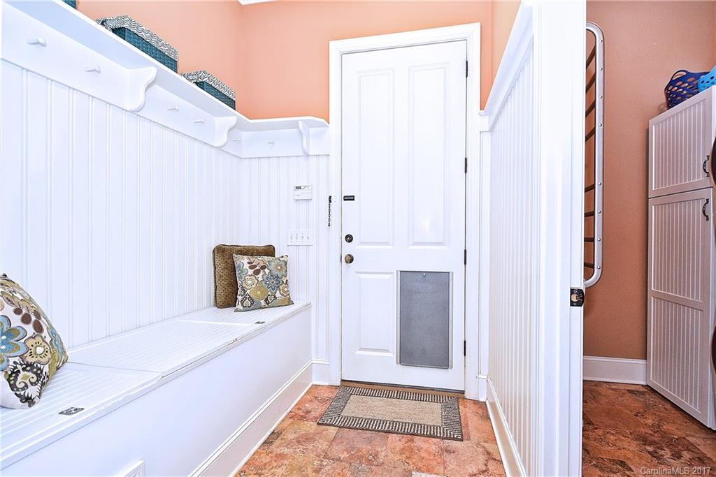 Hamilton Crest - Residential