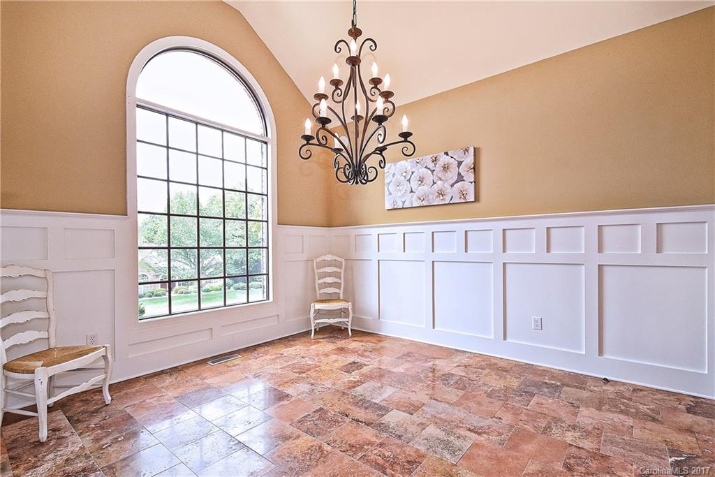 Hamilton Crest - Residential