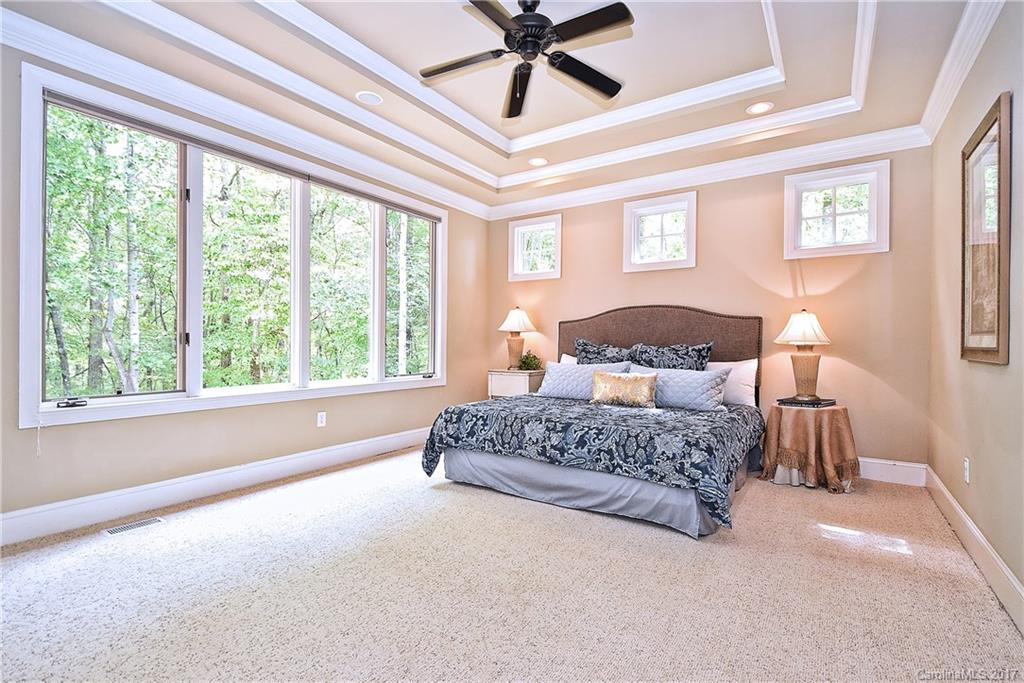 Hamilton Crest - Residential