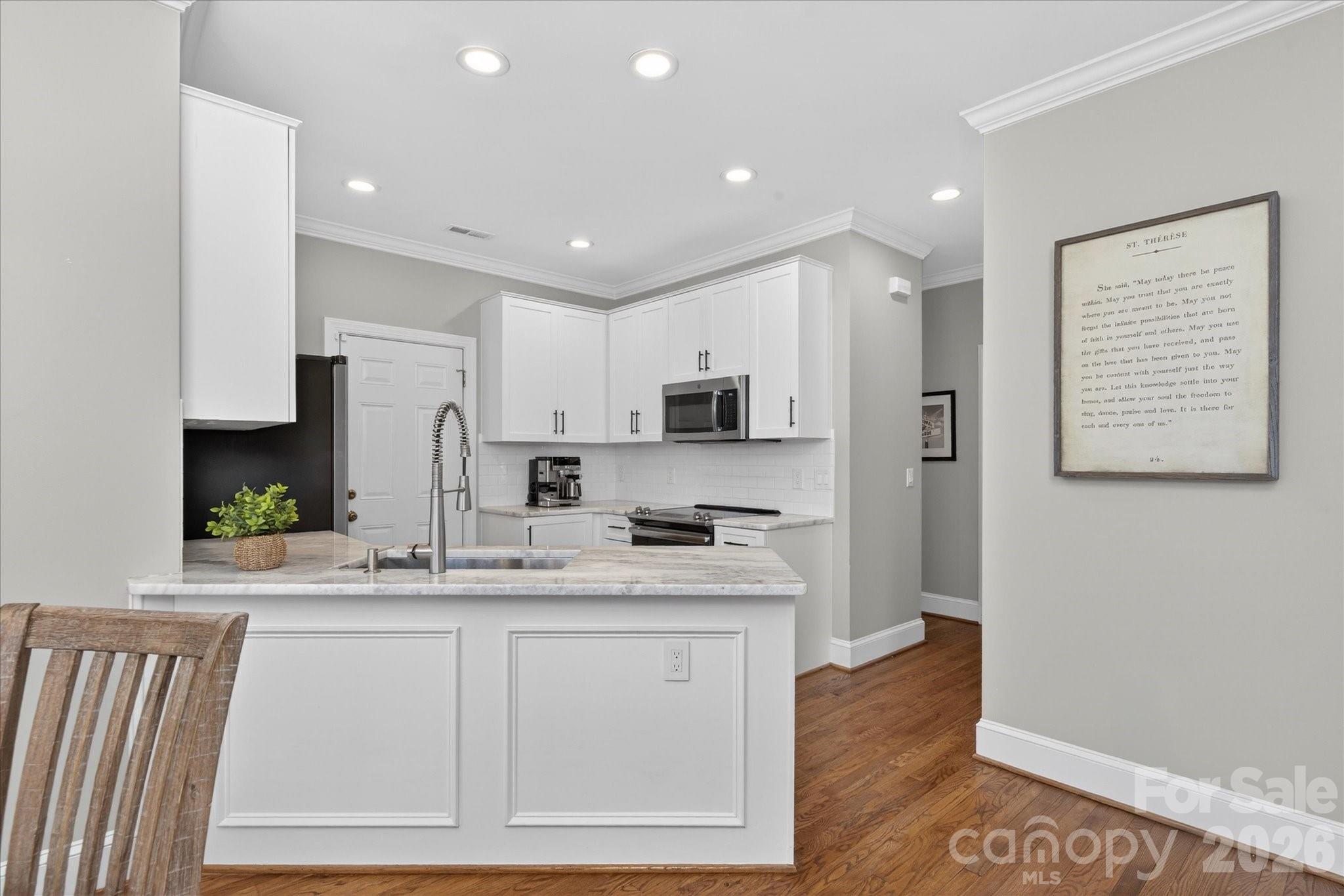 Beverly Crest - Residential