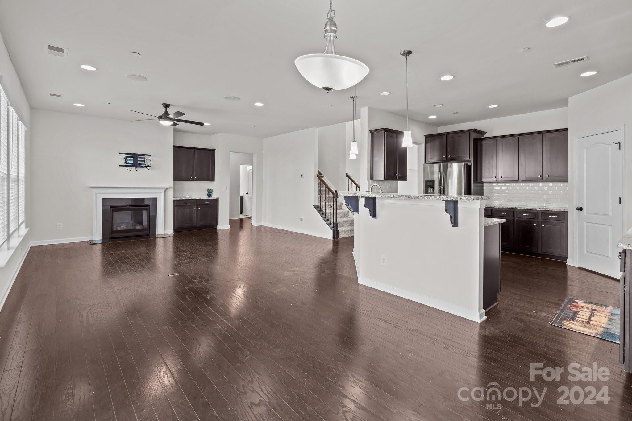 Allen Mills - Residential