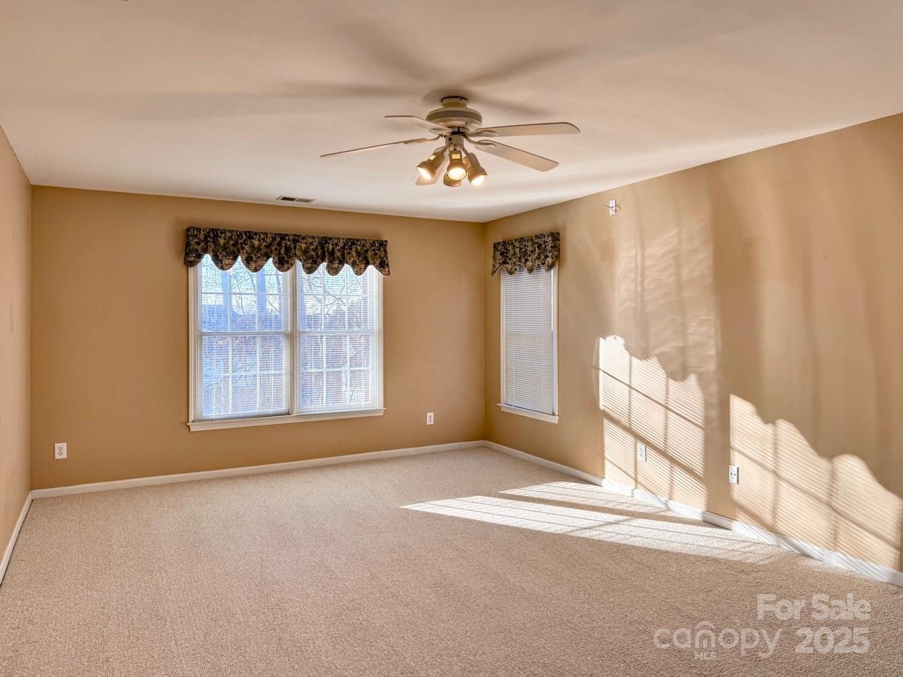 Hampton Ridge - Residential