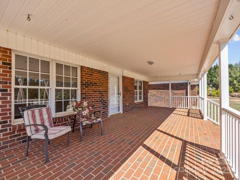 listing image 44