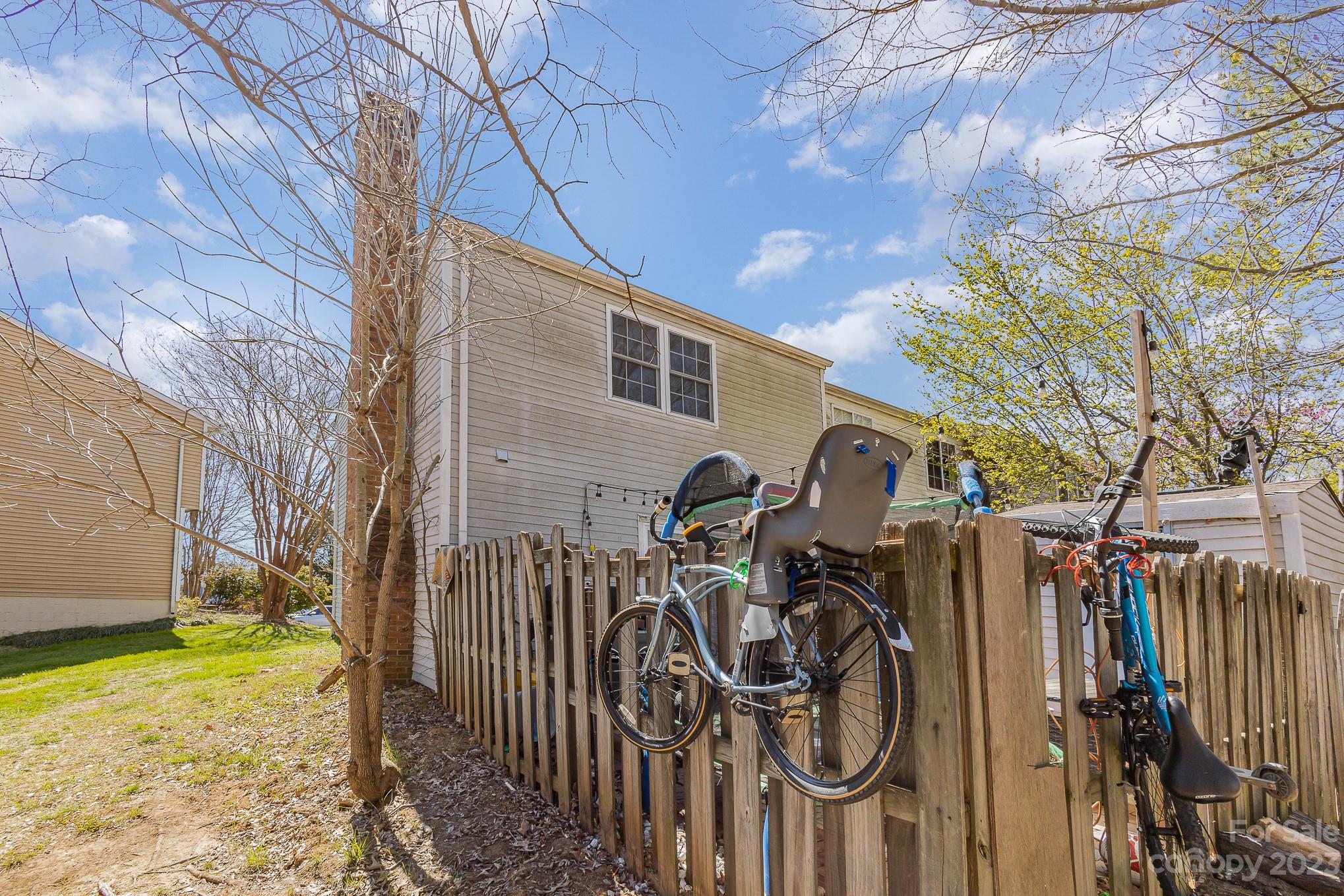 Waterford Townhomes - Residential