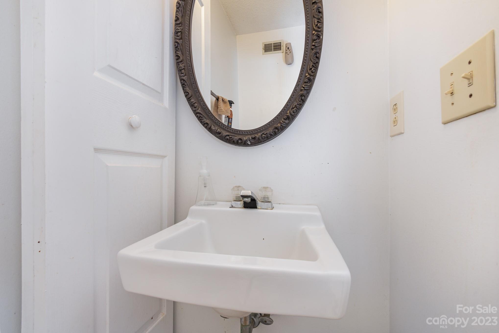 Waterford Townhomes - Residential