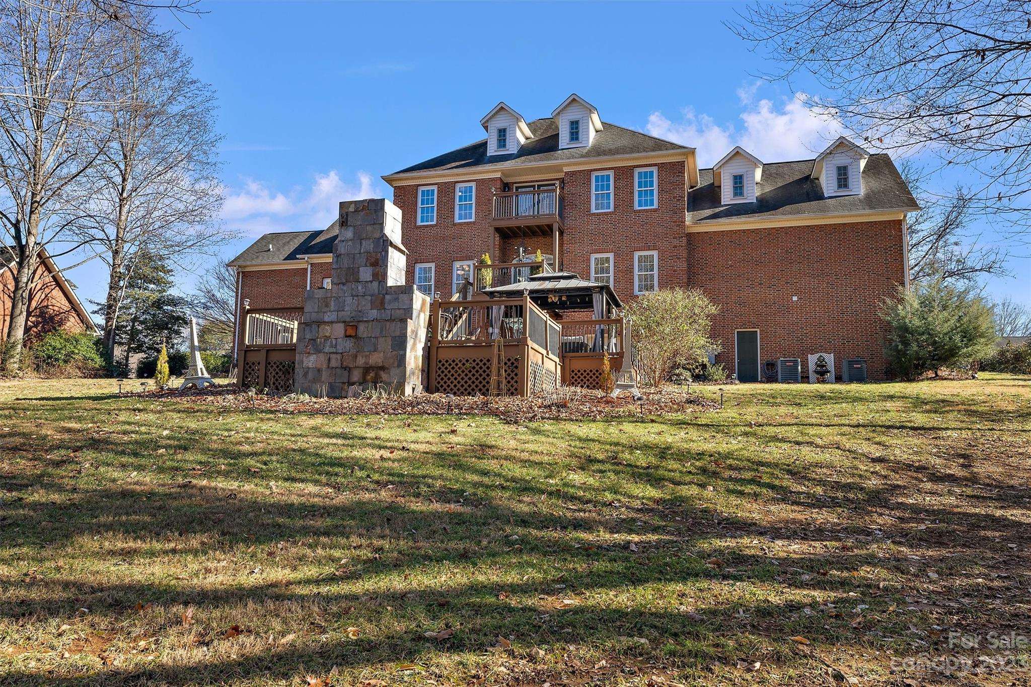 Iswa Point - Residential