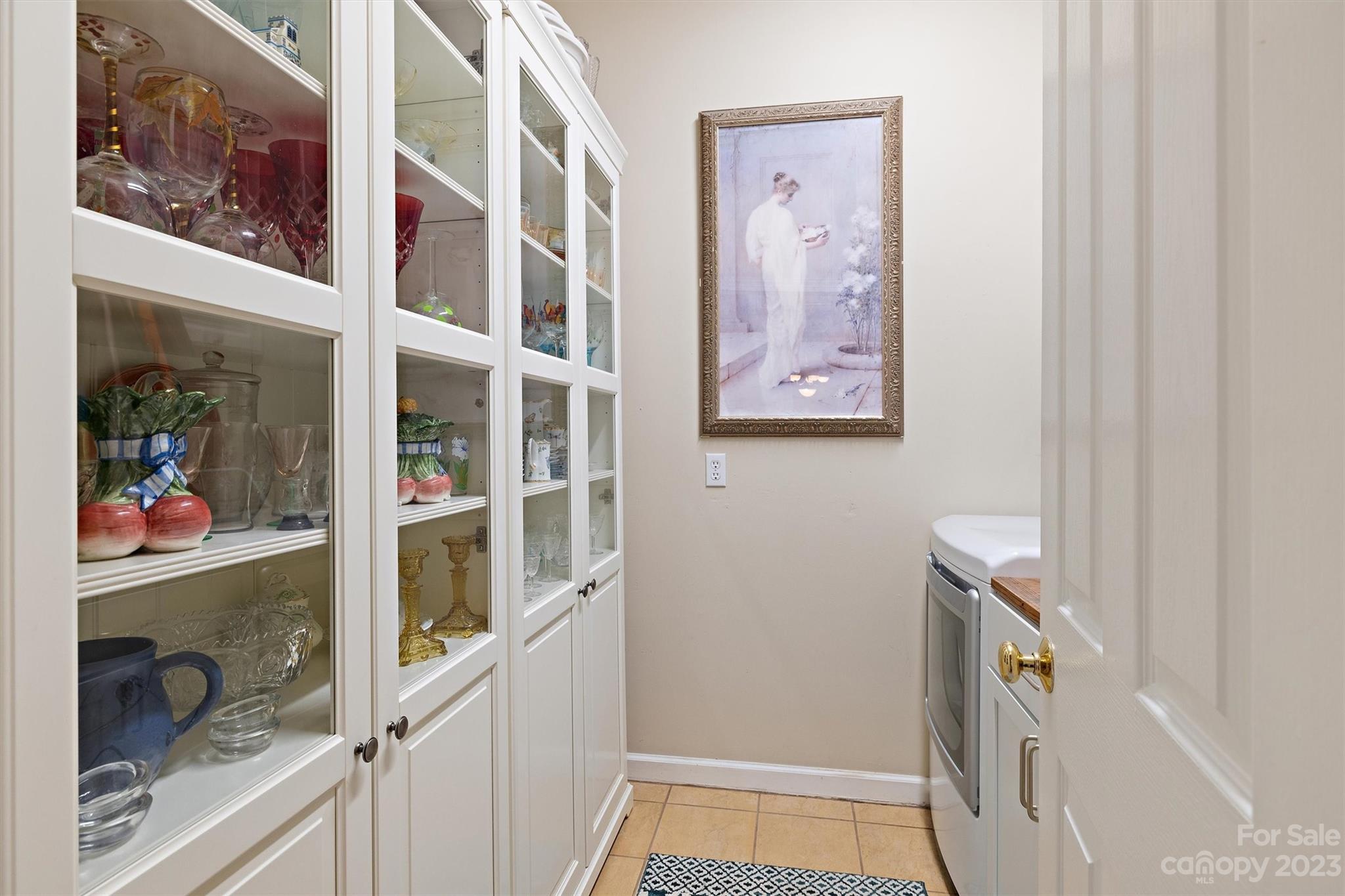 Iswa Point - Residential