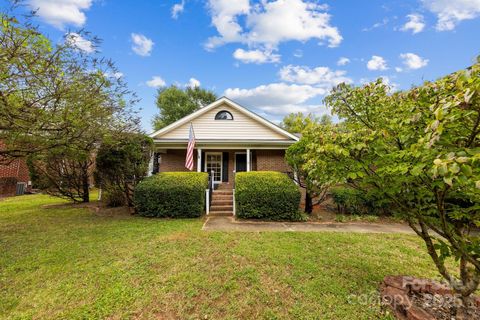 10520 Misty Ridge Lane Charlotte NC 28277