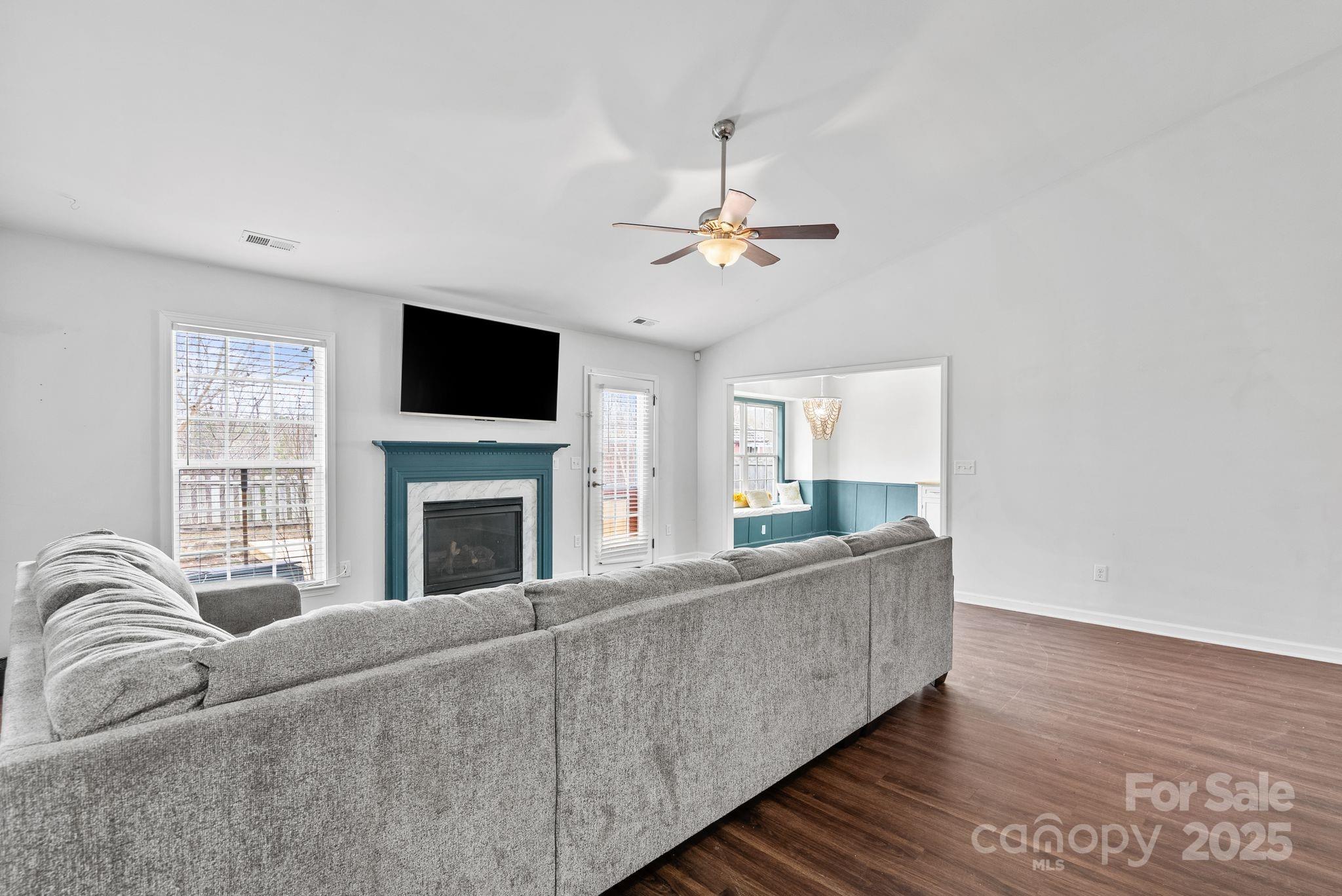 21 Woodthorn Road