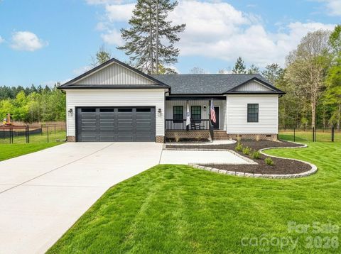 Photo of 2462 Shoal Road, Crouse, NC 28033 (MLS # 4371343)