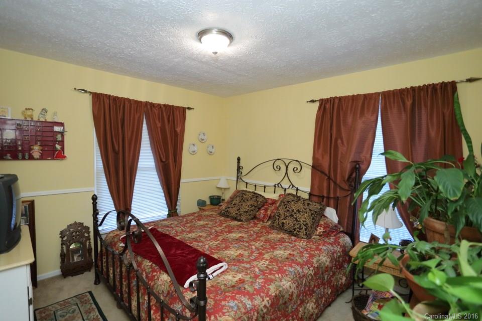 Poplar Trails - Residential