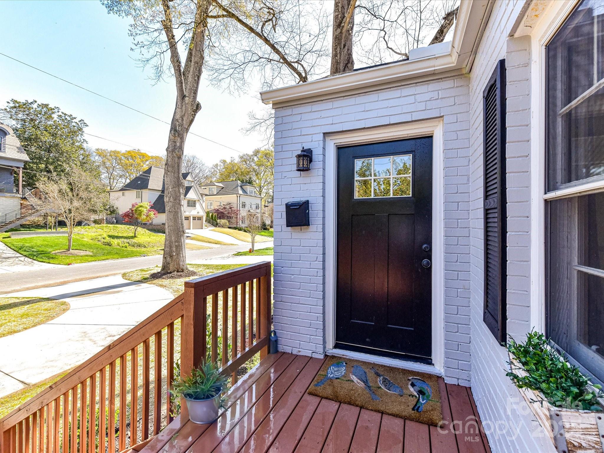 3016 Hanson Drive