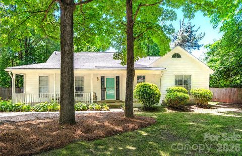 Photo of 13615 Wildiris Court, Pineville, NC 28134 (MLS # 4388204)