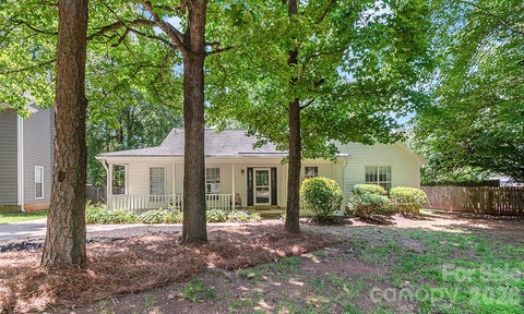 Photo of 13615 Wildiris Court, Pineville, NC 28134 (MLS # 4388204)