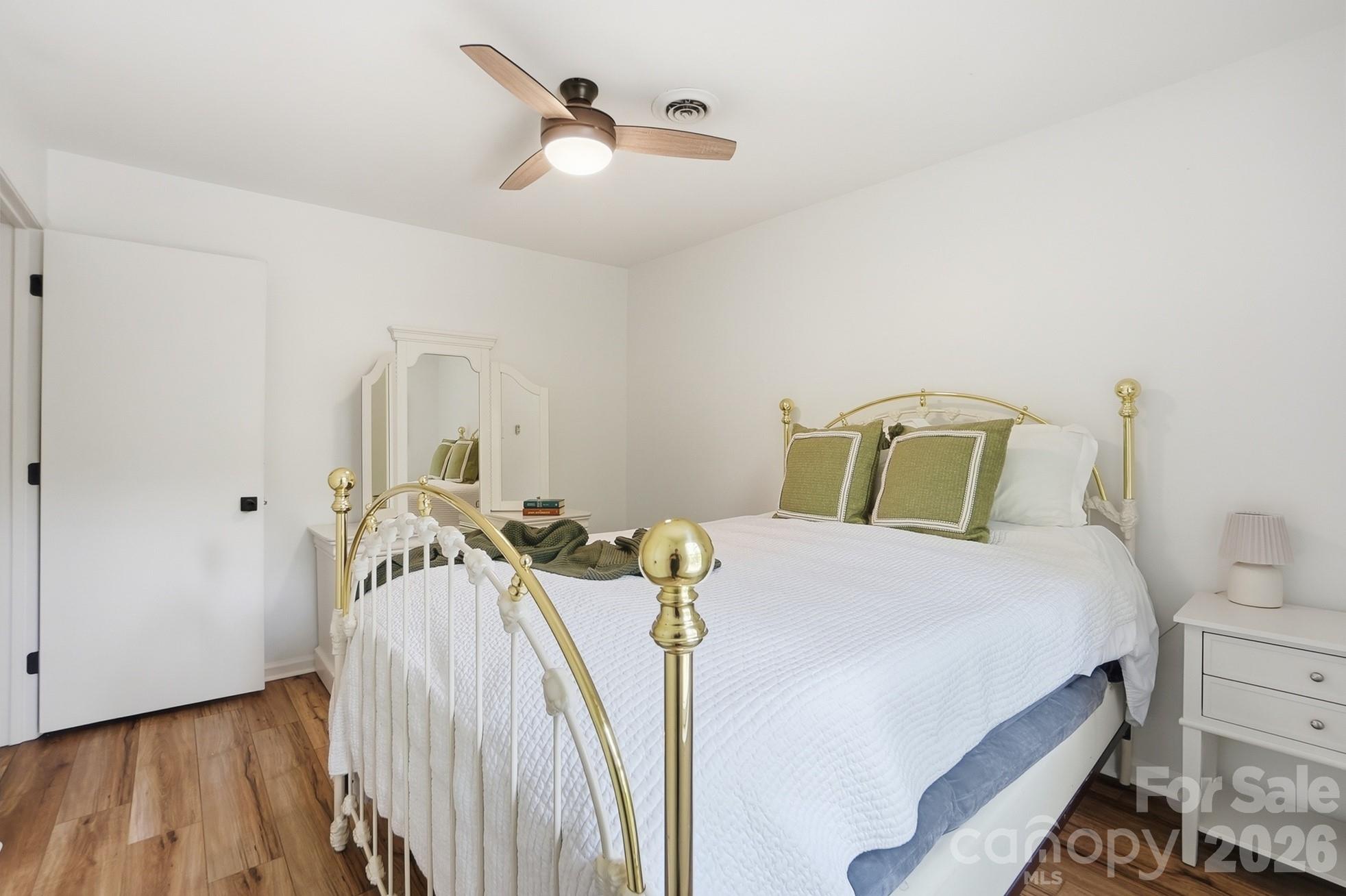 Tega Cay - Residential