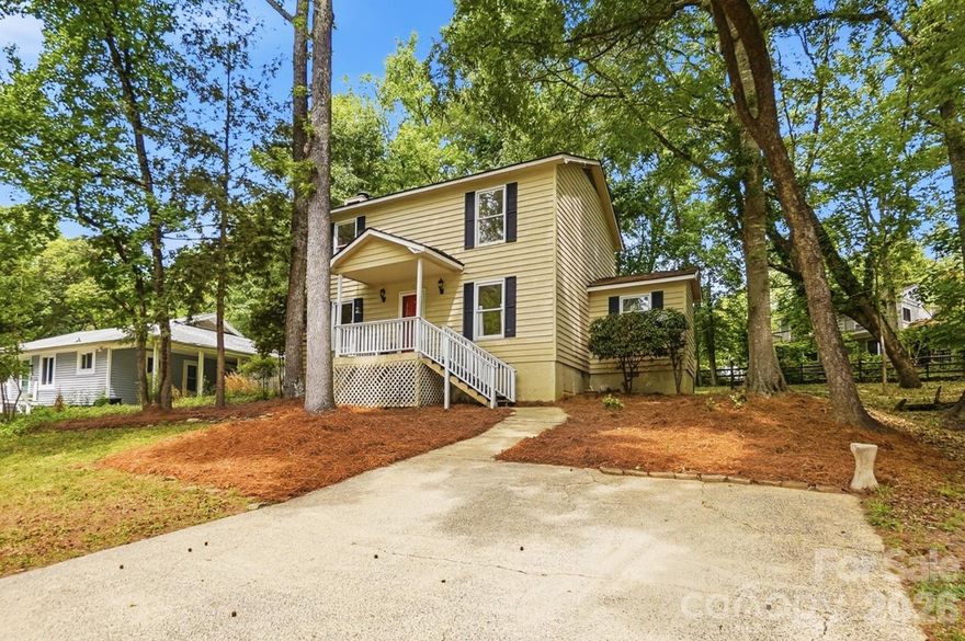 Welcome to original Tega Cay living at its best! This charming 3-bedroom, 3-bath home has been thoughtfully updated since its last sale, featuring a new roof, paint throughout, laminate wood flooring throughout, and the kitchen opened to the family room and dining room, perfect for everyday living and entertaining alike.  This homeowner has has completed the heavy lifting of updates and the home is just waiting for your finishing touches.  
Nestled on a .26 acre lot, on quiet circle street in one of Tega Cay’s most established neighborhoods, you’re just a short distance from Runde Park, the tennis & pickleball courts, walk trails, the golf course and all the green space this community is known for. The spacious backyard offers privacy and room to grow — whether you’re dreaming of gardens, a playlet, or summer gatherings on the deck.
And then there’s the Tega Cay lifestyle. As a resident of this beloved peninsula community, you’ll enjoy access to lakefront beaches, walking and biking trails, golf course, a marina, tennis courts, playgrounds, and more, all just minutes from your front door. Zoned to Fort Mill’s award-winning schools, this is one of York County’s most coveted addresses.
Whether you’re a first-time buyer or looking to plant roots in a true neighborhood, 5060 Suwarrow Circle is move-in ready!