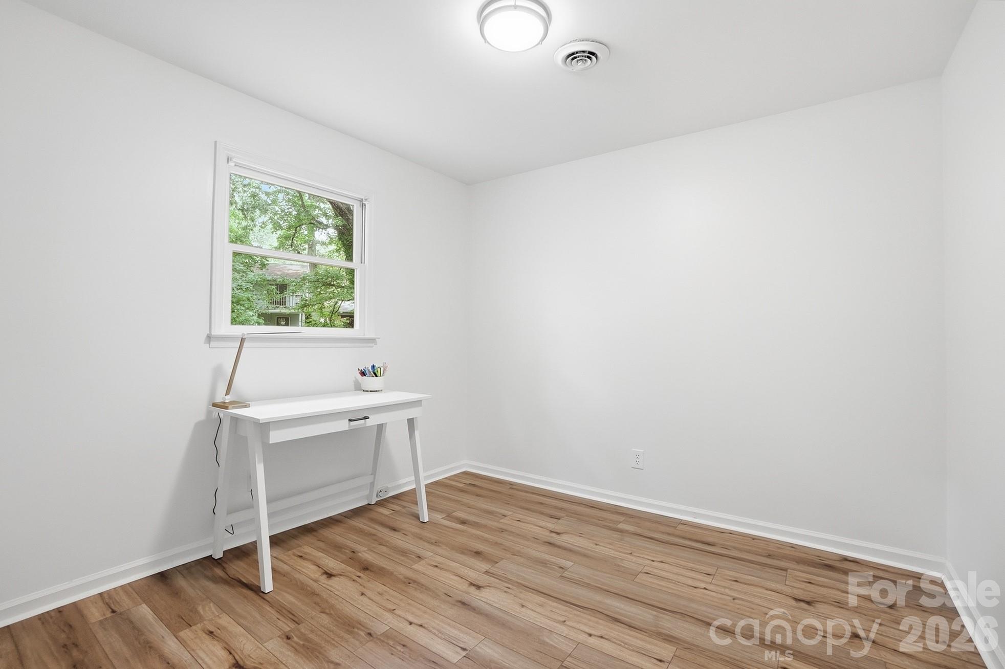 Tega Cay - Residential