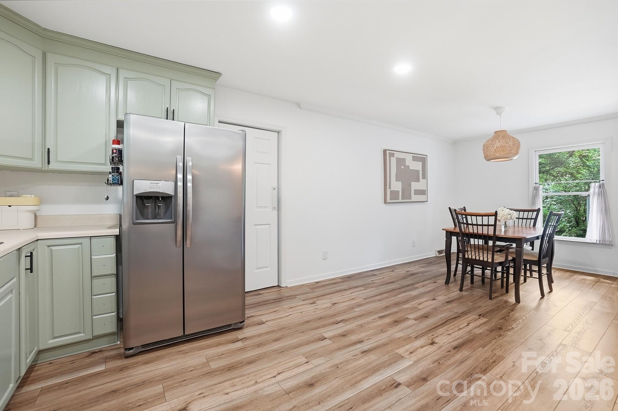 Tega Cay - Residential