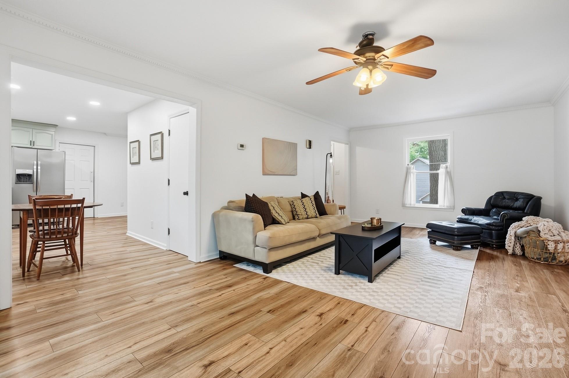 Tega Cay - Residential