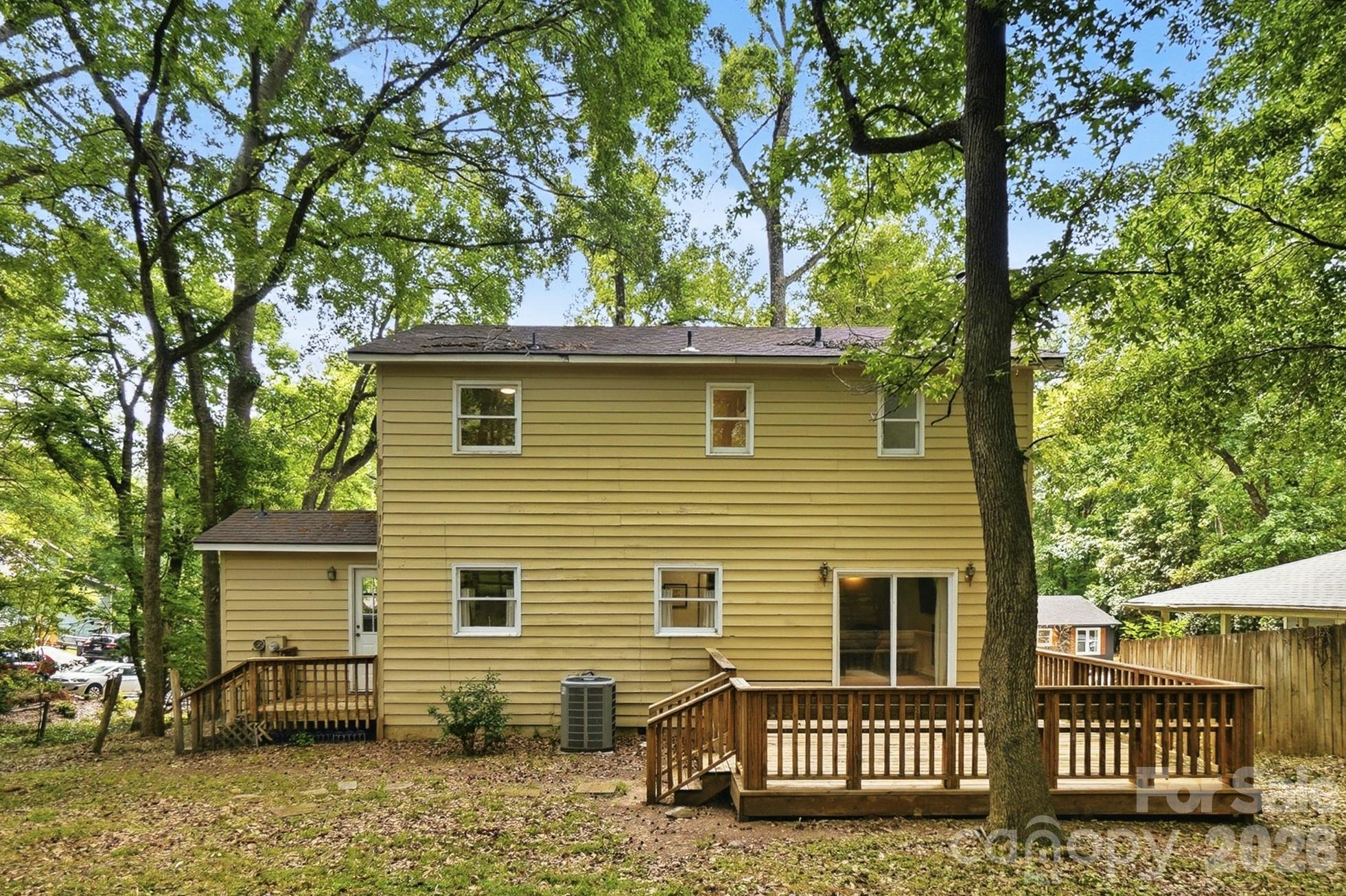 Tega Cay - Residential