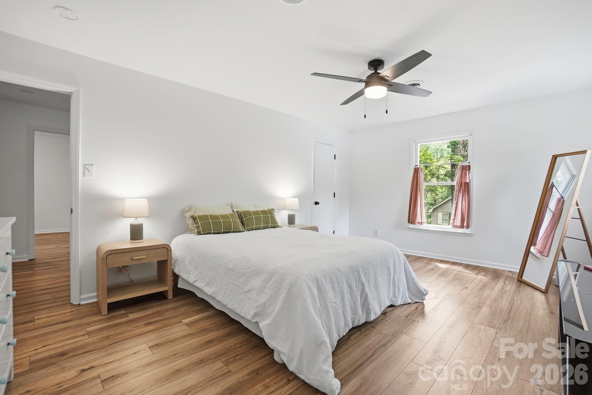 Tega Cay - Residential