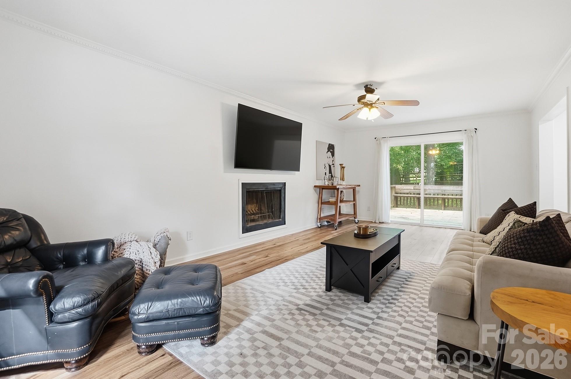 Tega Cay - Residential
