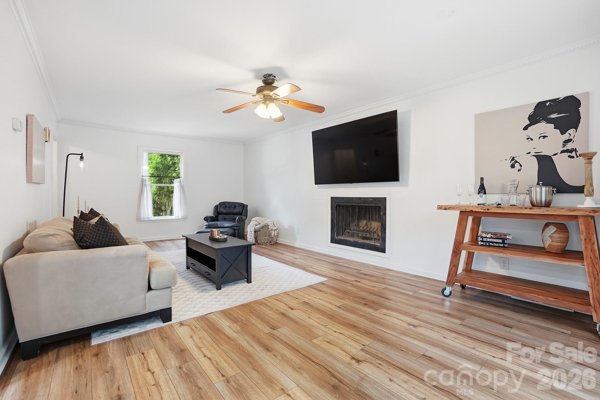 Tega Cay - Residential