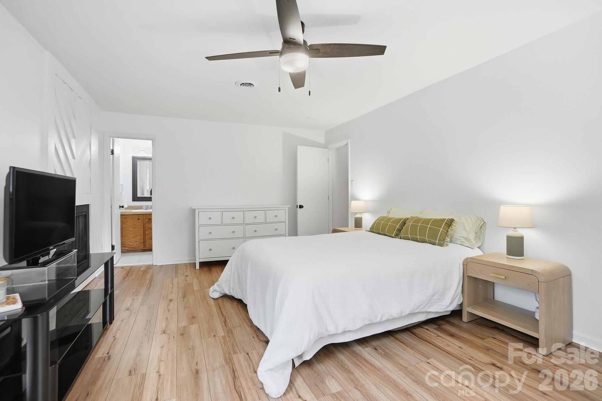 Tega Cay - Residential