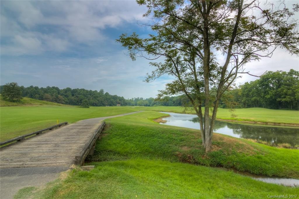 Larkin Golf Club - Residential