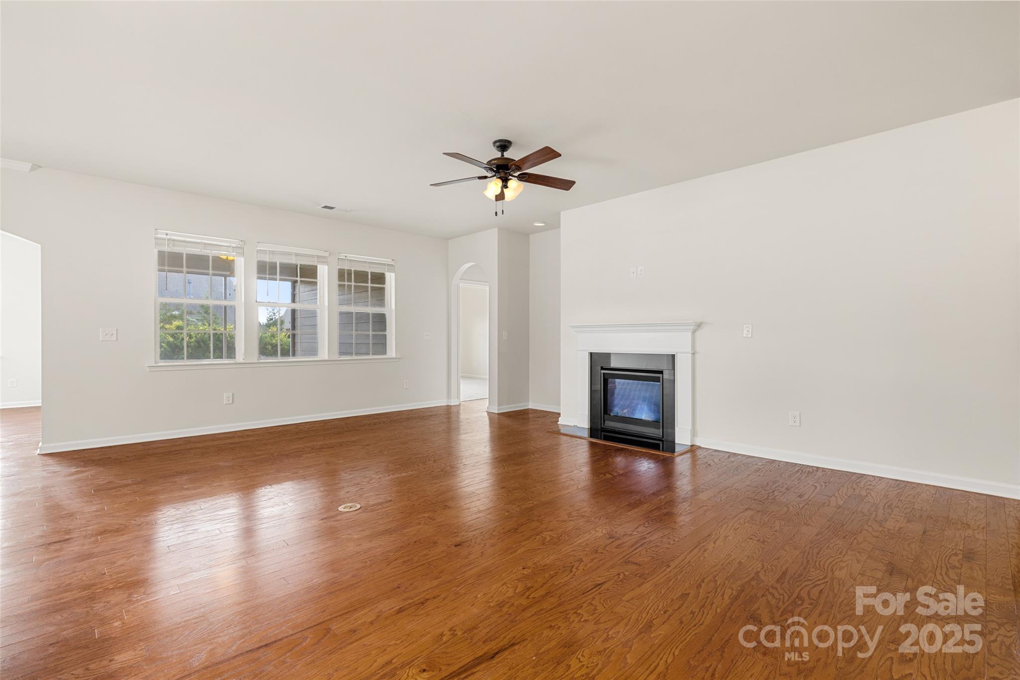 5022 Redwood Grove Trail