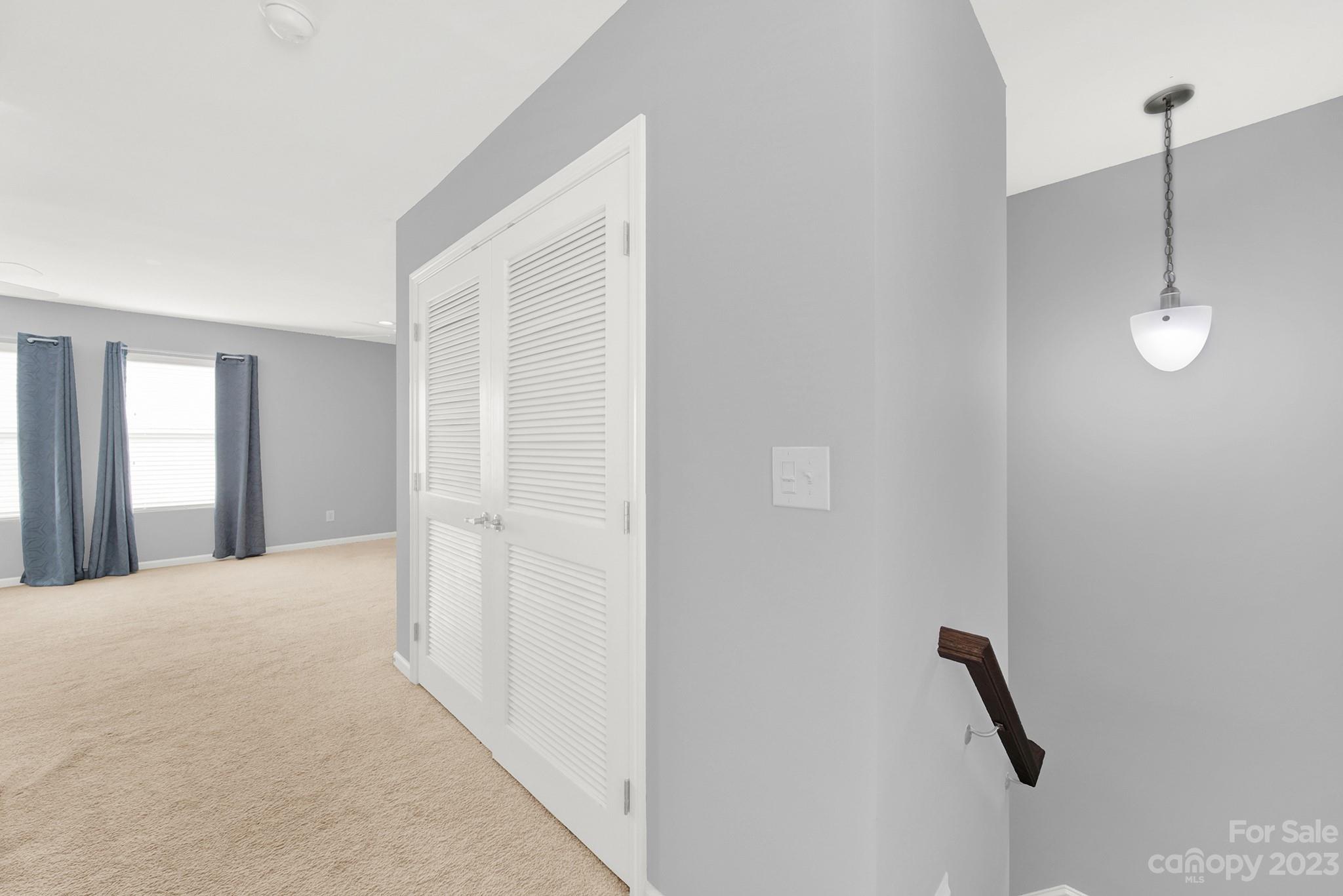 Newport Lakes - Residential