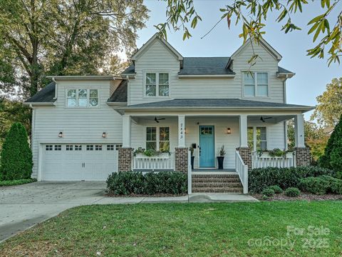 2843 Dorchester Place Charlotte NC 28209