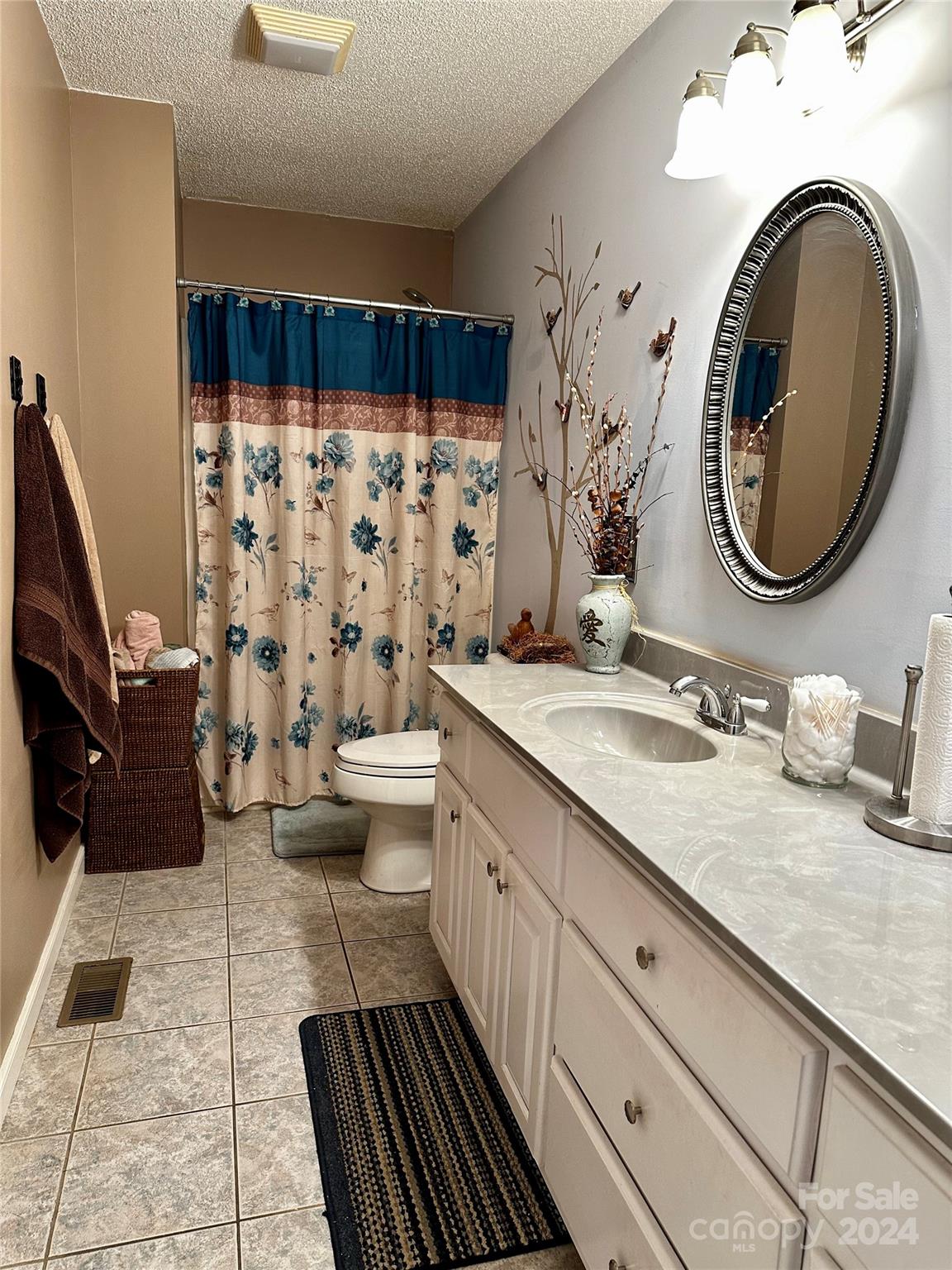 Chestnut - Residential