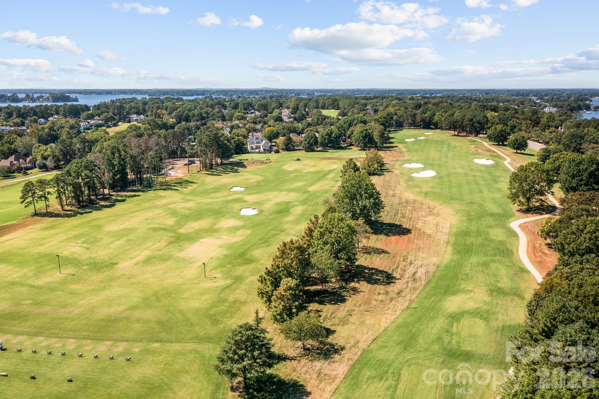 The Peninsula - Residential