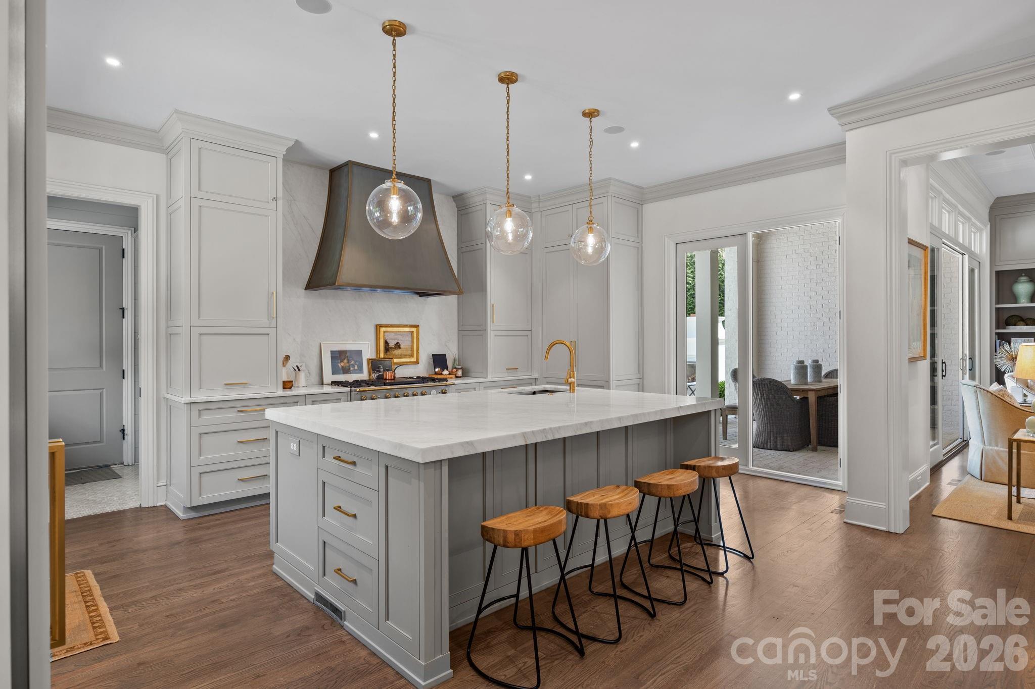 The Peninsula - Residential