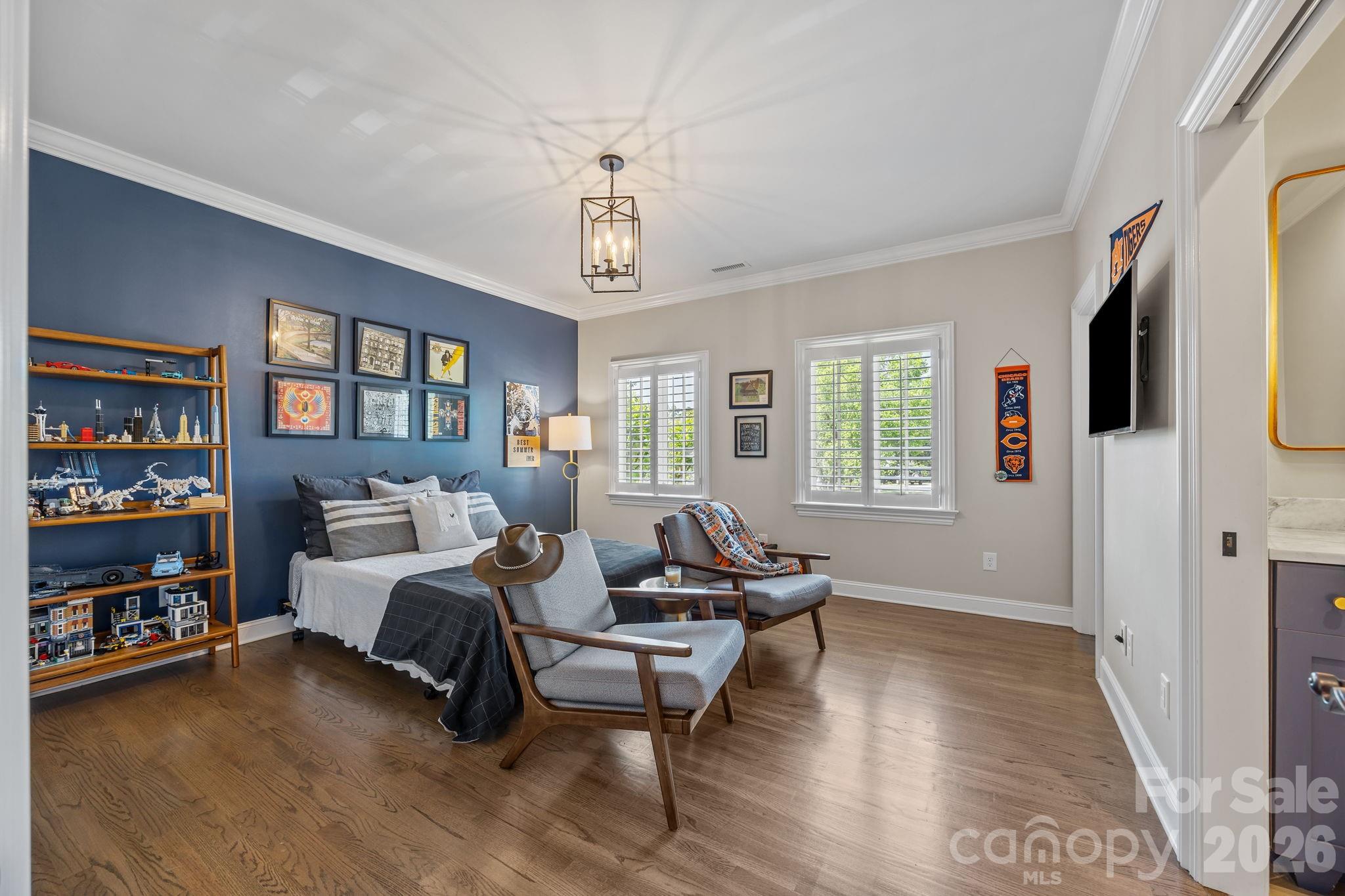 The Peninsula - Residential