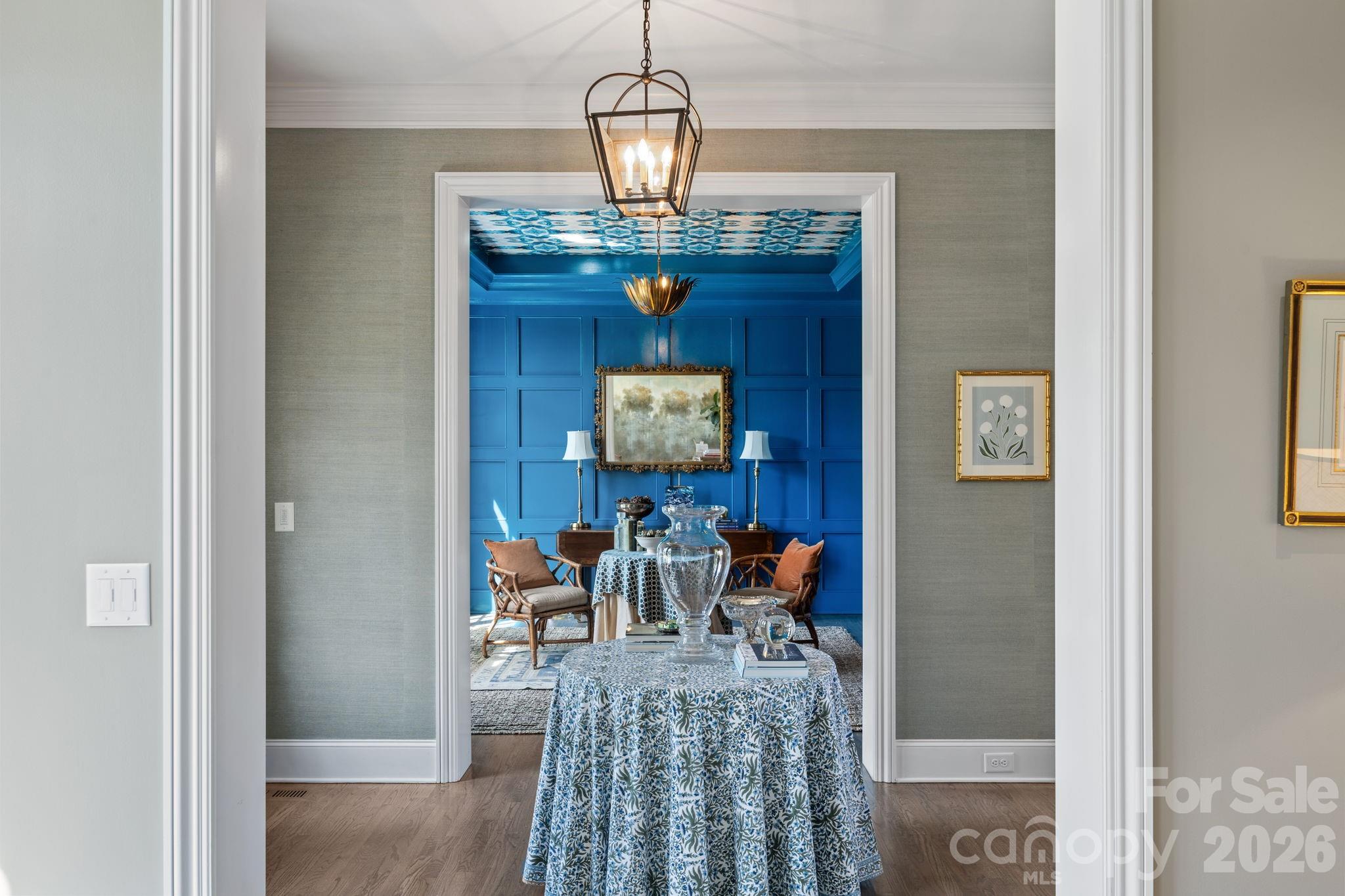 The Peninsula - Residential