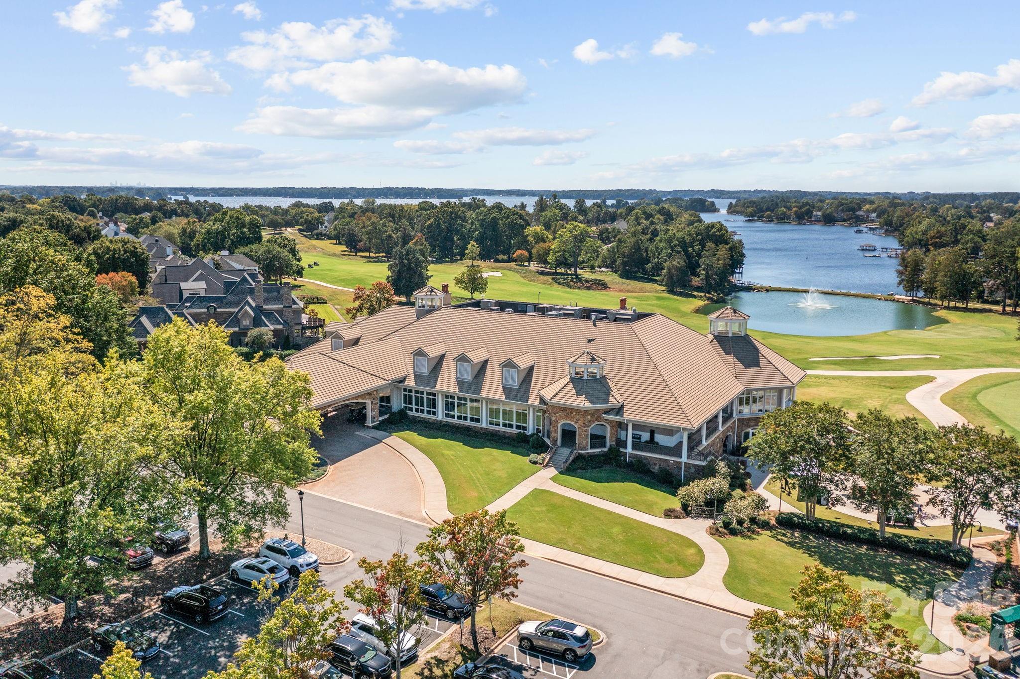 The Peninsula - Residential