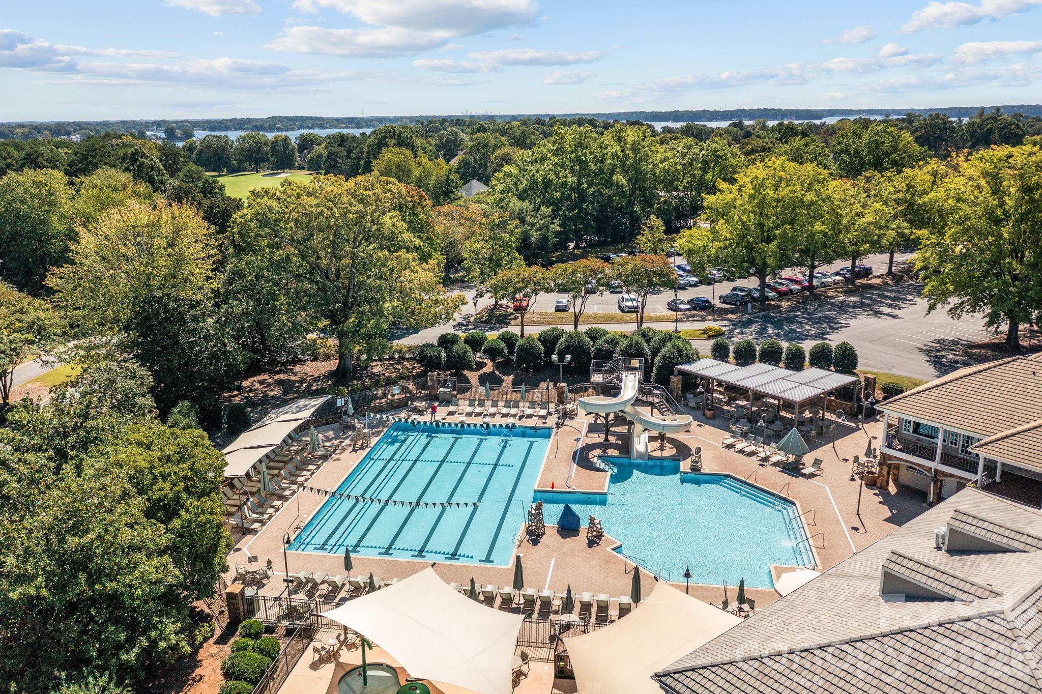 The Peninsula - Residential